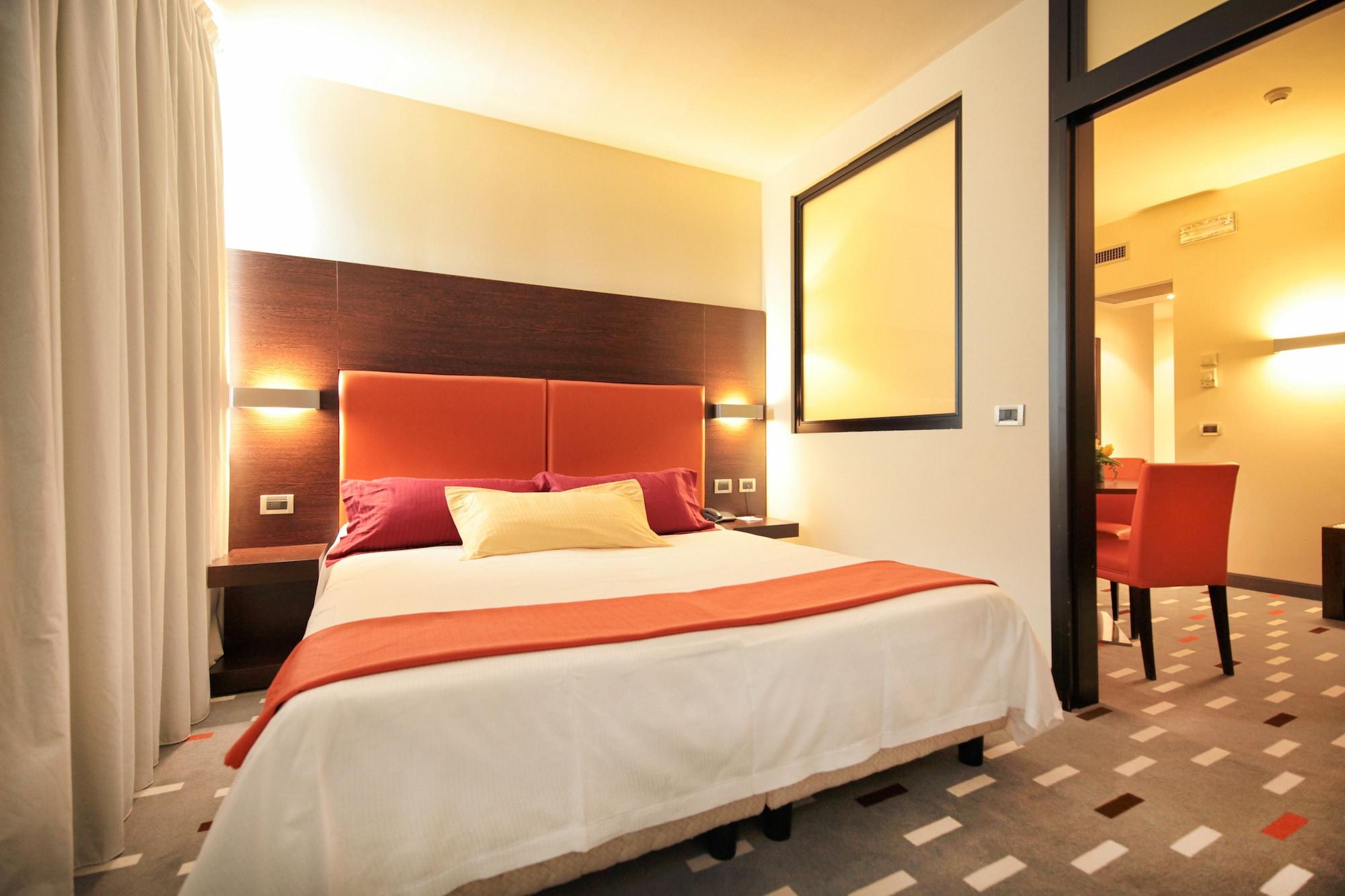 Hotel Major Ronchi Dei Legionari Eksteriør billede