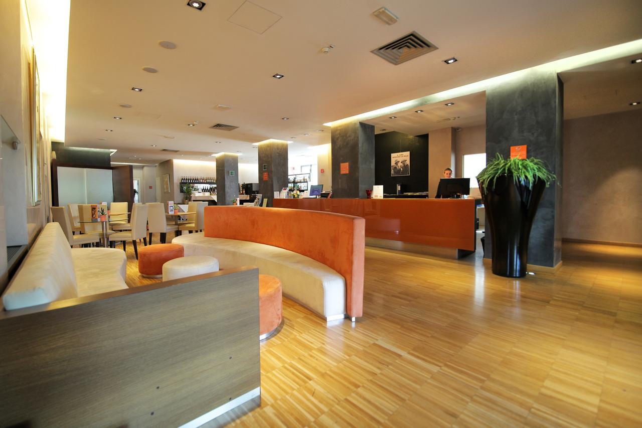 Hotel Major Ronchi Dei Legionari Eksteriør billede